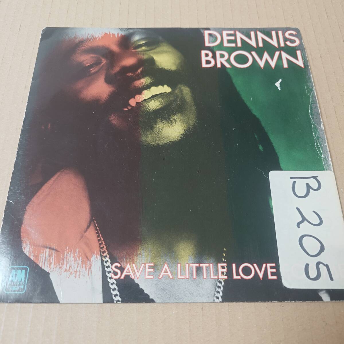 Dennis Brown - Save A Little Love For Me / Shashamane Living (Country Living) // A&M Records 7inch / Loversの画像1