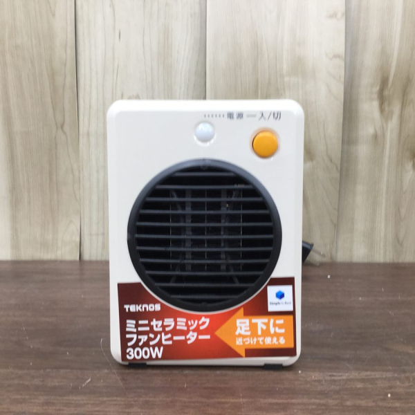 新品 モバイルセラミックヒーター TEKNOS テクノス TS-301 ホワイト_画像2