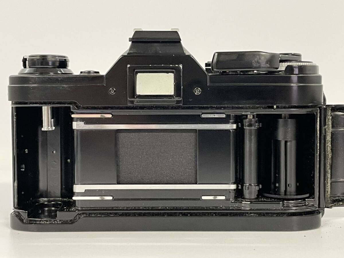【3A18】1円スタート Canon AE-1 レンズ CANON LENS FD 50mm 1:1.8 キャノン キヤノン ブラック ボディ フィルムカメラ 一眼レフカメラ_画像6