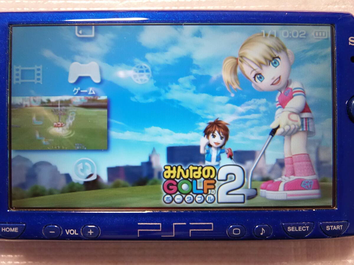 PSP-2000　新品に近い綺麗な美品　液晶画面は、完全にキズ無し　メタリック ブルー　バリューパック　付属品、未使用もあり　全15点セット_画像10