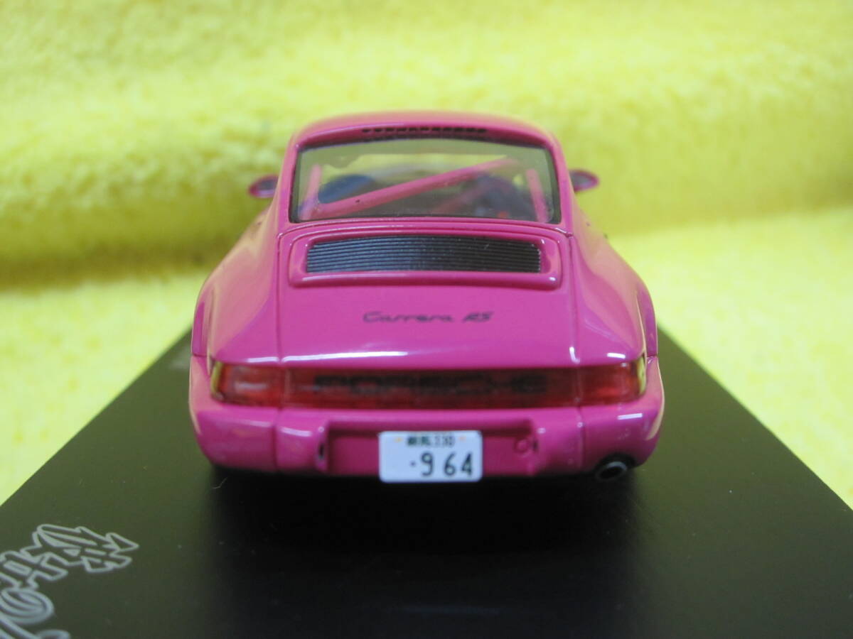 Good Smile Racing 1/43 彼女のカレラ PORSCHE 911 Carrera RS 轟麗菜 麻宮騎亜 直筆サイン入り（ポルシェ 964 911 ルビーストーンピンク_画像8