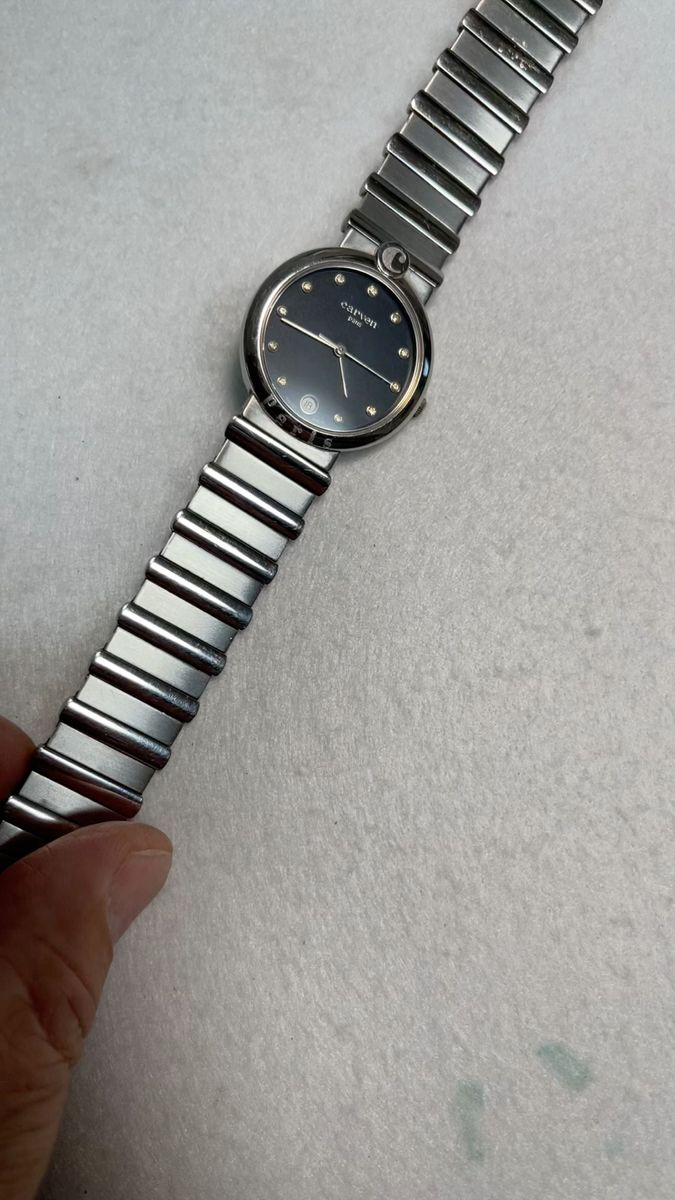 レディース腕時計クォーツ式 中古稼動美品 サイズ3.1cm ベルト可調整