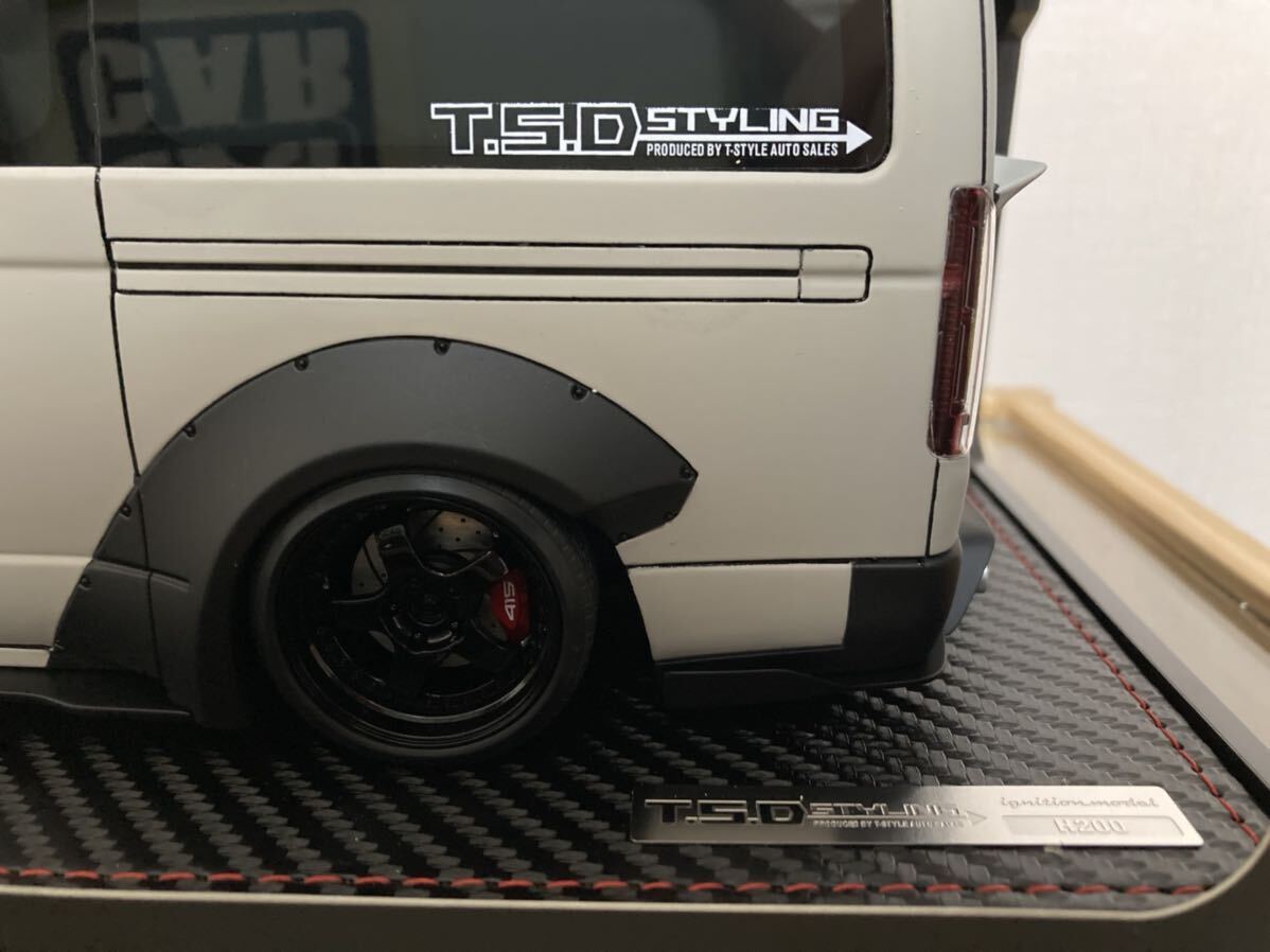 イグニッションモデル ignition model 1/18 T・S・D WORKS HIACE ハイエース ルーフ付Matte Sand Beige With Roof Rack IG2811の画像8