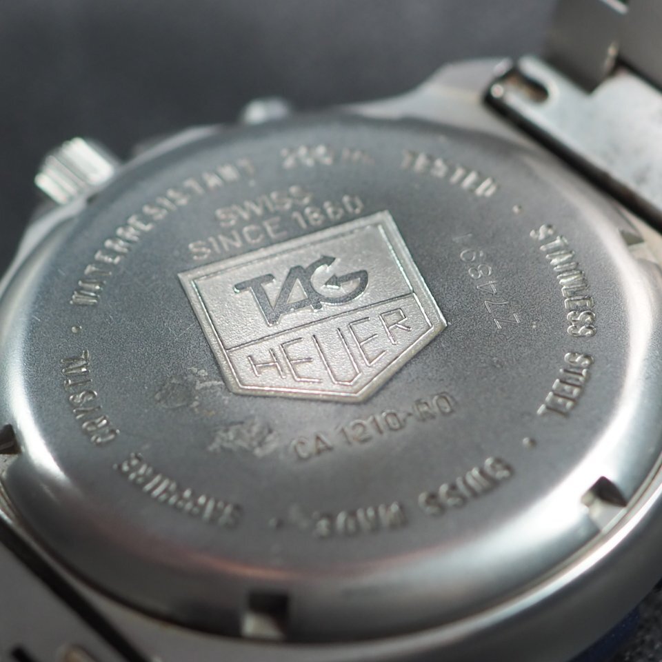 【電池交換済】TAG Heuer タグホイヤー フォーミュラ1 クロノグラフ CA1210-R0 QZ SS デイト メンズ 腕時計「23646」_画像8