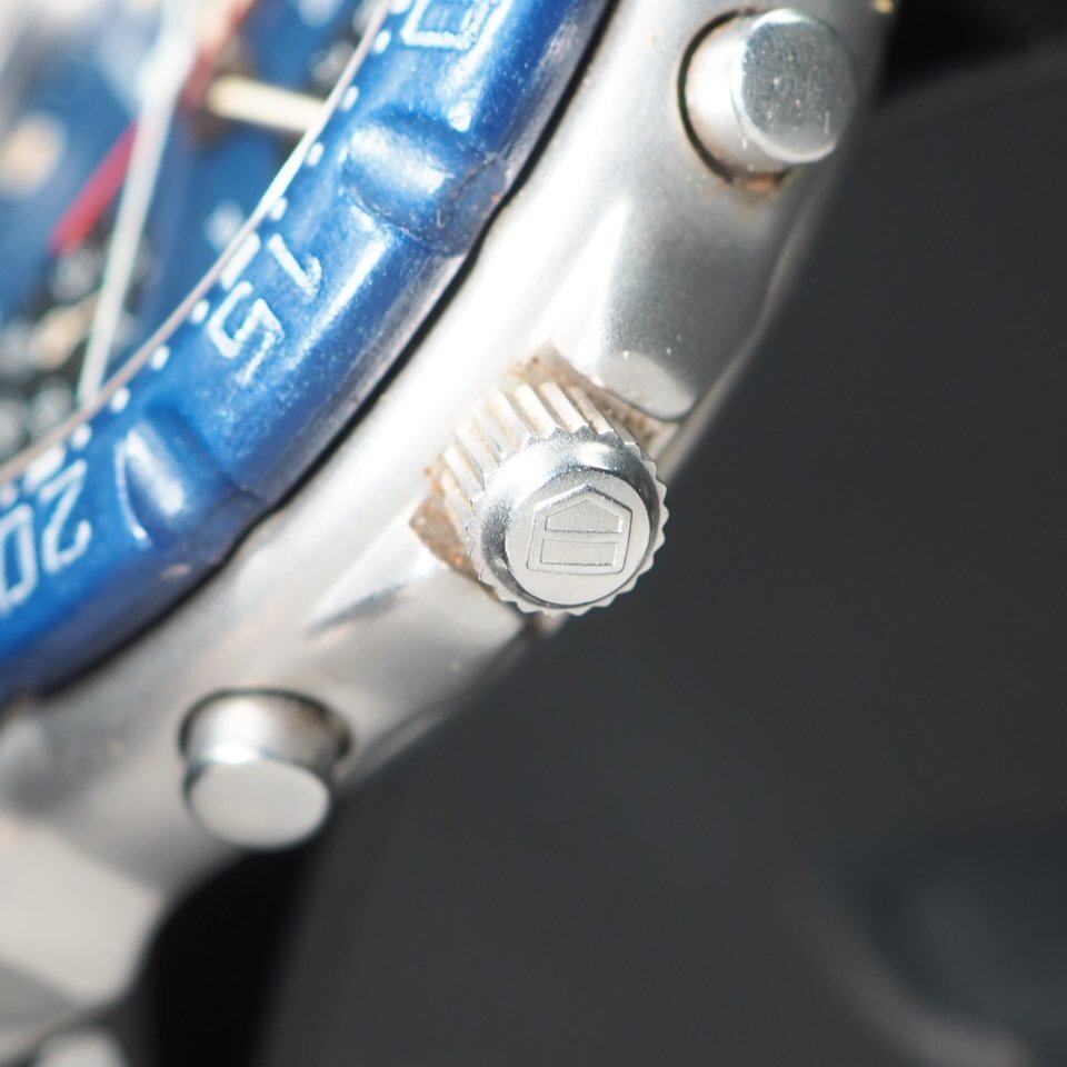 【電池交換済】TAG Heuer タグホイヤー フォーミュラ1 クロノグラフ CA1210-R0 QZ SS デイト メンズ 腕時計「23646」_画像4