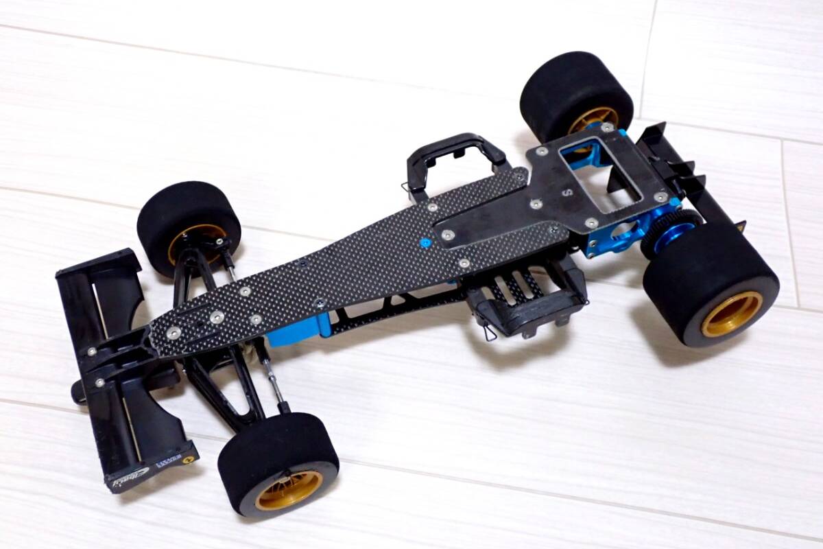 Yahoo!オークション - 1/10 タミヤ F103 15th Anniversary仕様 Yahoo!オークション - 1/10 タミヤ F103 15th Anniversary仕様