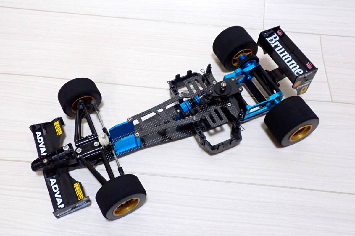 1/10 タミヤ F103 15th Anniversary仕様 アルミ・オプションパーツ多数 フェラーリボディ付_画像5