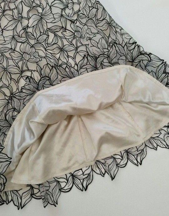 【美品】マイストラーダ オーガンジー 刺繍 ナロー スカート グレージュ 36