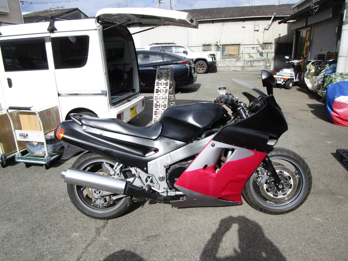 中古 ZZR1100 ZXT10C ZZR-1100 リアホイール 平成2年式 C型の画像10