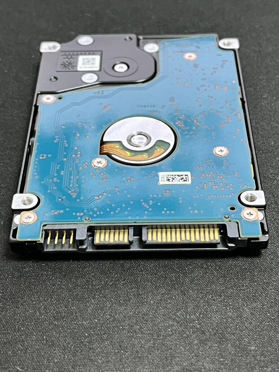 HDD 2.5インチ 2TB TOSHIBA MQ04ABD200 使用時間132時間の中古品_画像3