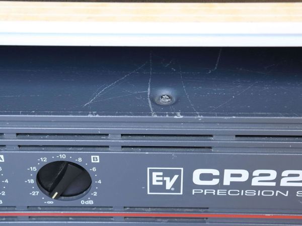 【中古】Electro-Voice CP2200 パワーアンプ 【2024000000417】_画像4