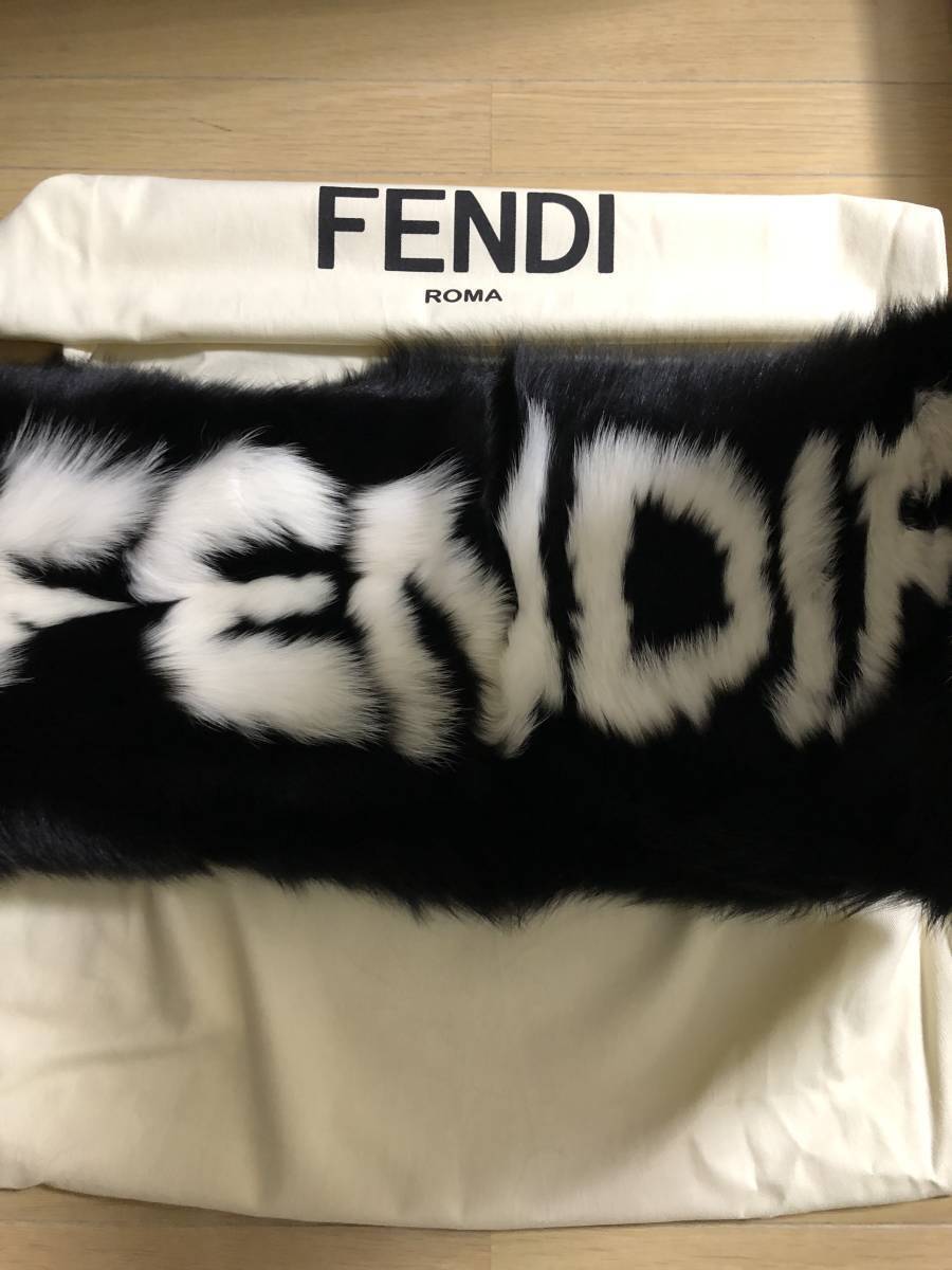 FENDI フェンディ フォックスファー ショール ティペット FENDIFENDI ロゴ 黒x白 ブラックxホワイト 新品タグ付き_画像2