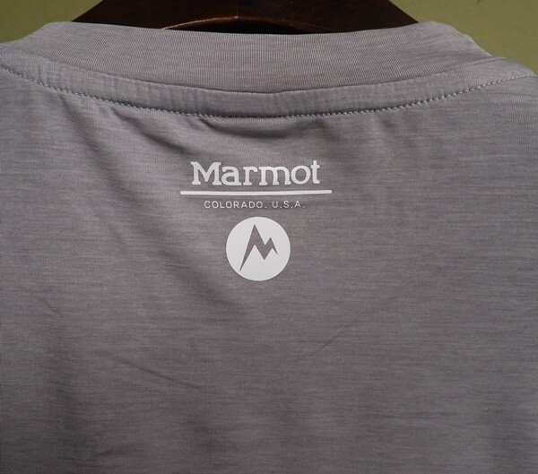 新品正規 Marmot マーモット 海外限定 接触冷感 抗菌防臭 Dinuva Round 半袖 Tシャツ100(L)メランジグレー(MG) TSM9023 直営店購入 ラストの画像5
