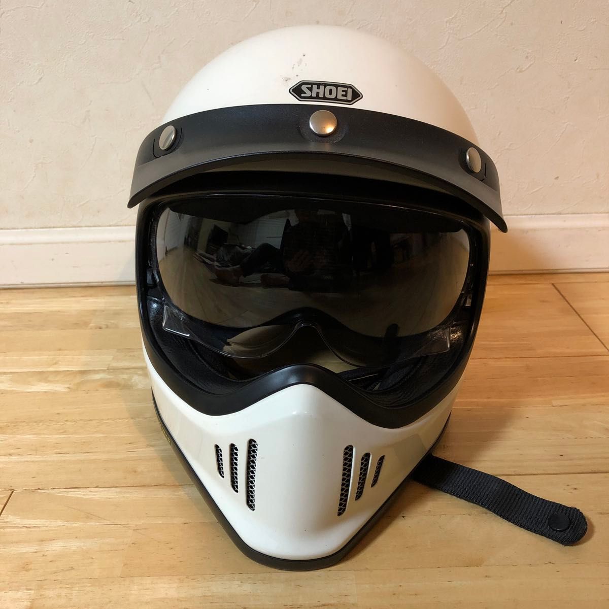 ショウエイ SHOEI EX-ZERO ホワイト XLサイズ 純正バイザー ショウエイ SHOEI EX-ZERO ホワイト XLサイズ 純正バイザー