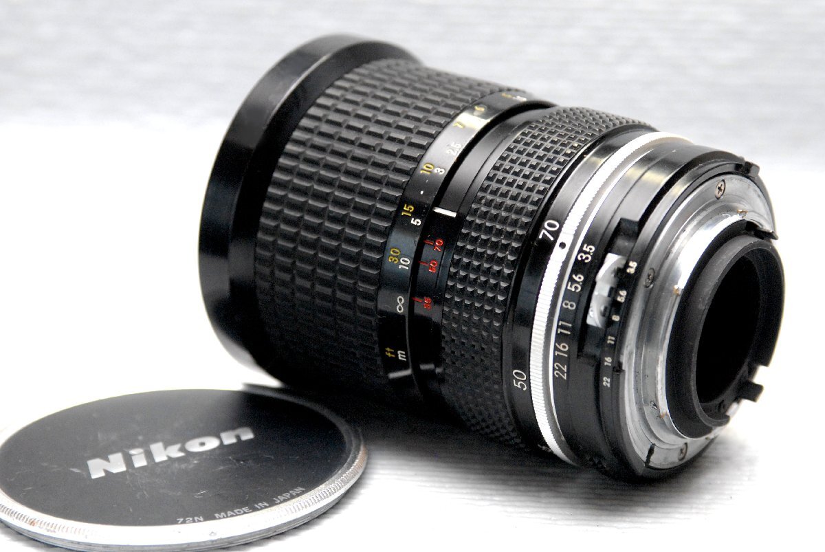 Nikon ニコン純正 Zoom-NIKKOR 35-70mm MF 高級ズームレンズ 1:3.5 希少な作動品 (Ai)_画像2