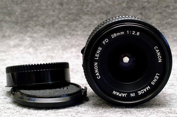 （綺麗）Canon キャノン 純正 FD 28mm 単焦点高級ワイドレンズ 1:2.8 希少・完動品_画像3