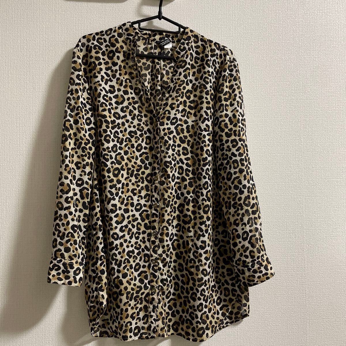 H&M シャツ カットソー レオパード ヒョウ柄