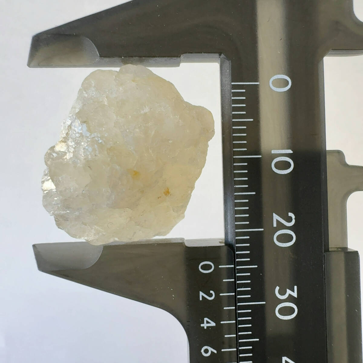 【E24049】 アンブリゴナイト アンブリゴ石 天然石 原石 鉱物 パワーストーン_画像1