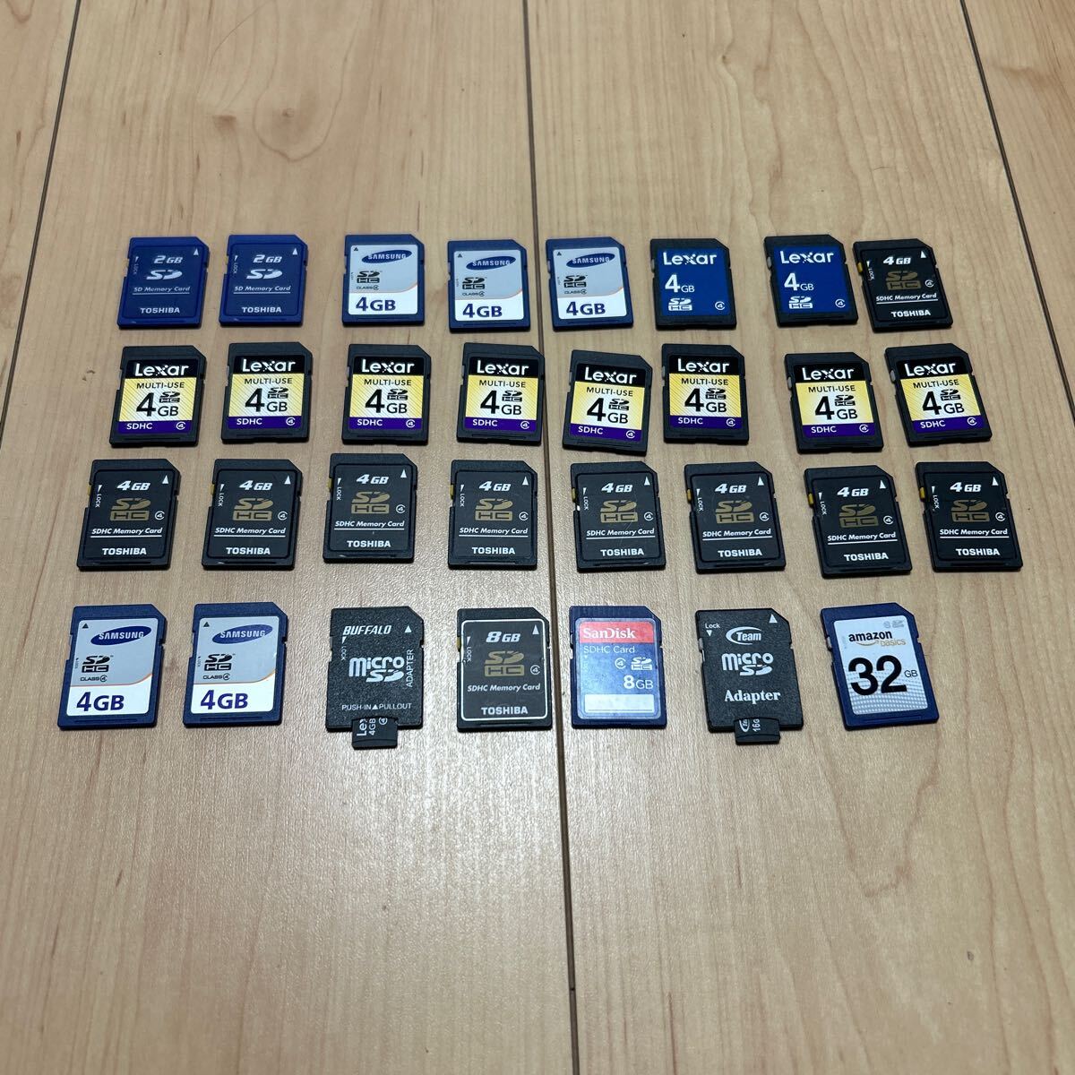 SDカード microSDカード TOSHIBA microSD SanDisk メモリーカード SD Panasonic SONY マイクロSDカードの画像1