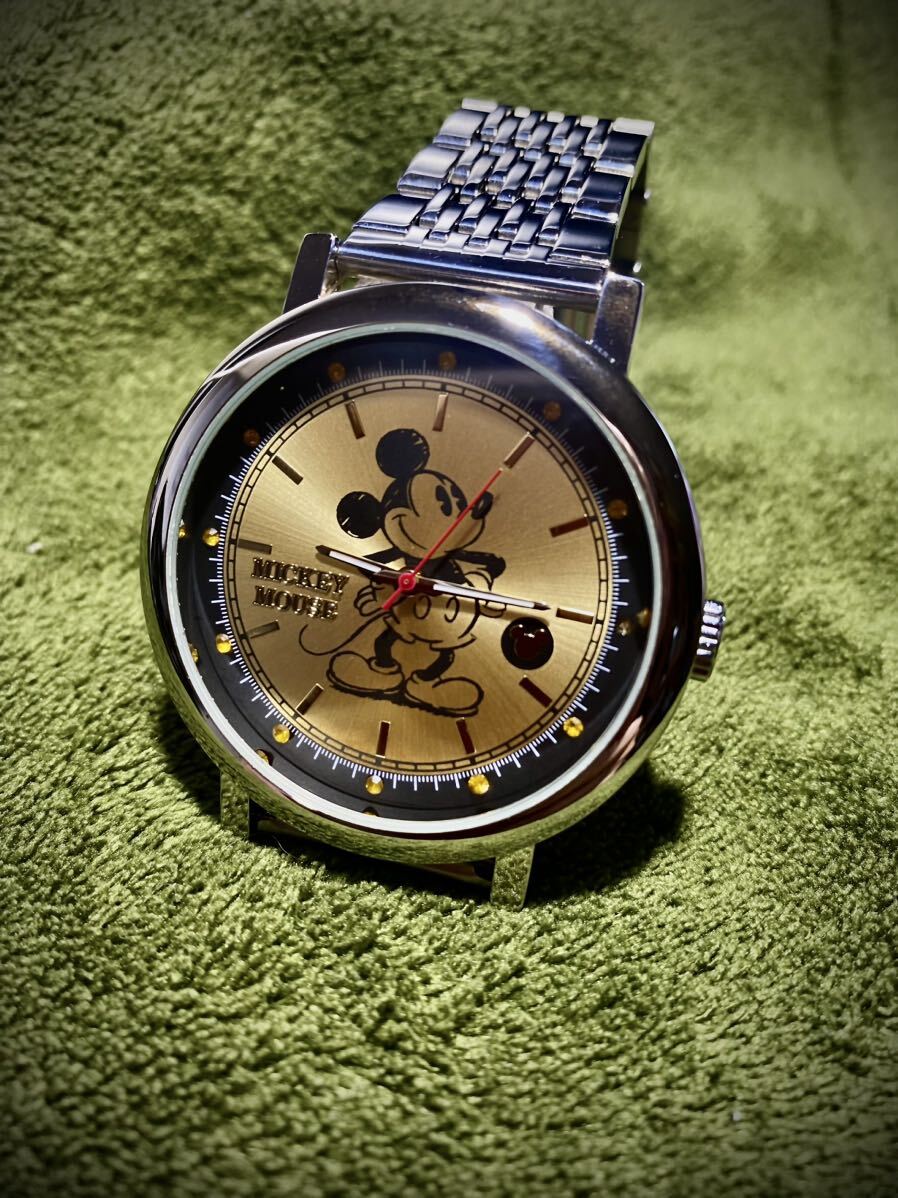 【ディズニー】中古品ミッキーマウス腕時計Disney レトロ の画像1