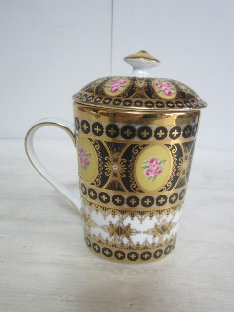 レトロ watatou ワタトウ コーヒーカップ  ティーカップ  金彩 花柄 アンティーク ヴィンテージ 茶器 和食器  コップの画像2