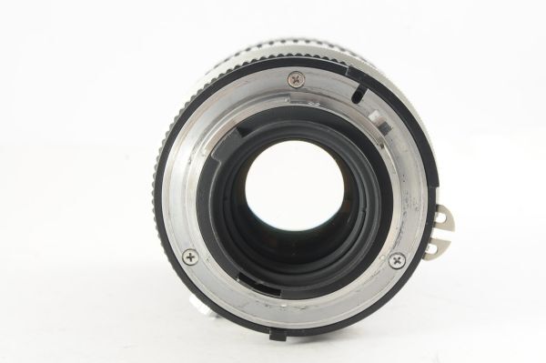 ★極上美品★ニコン NIKON Ai-S Micro-NIKKOR 105mm F2.8 清潔感溢れる非常に綺麗な外観！クリアーな光学！0318_画像5