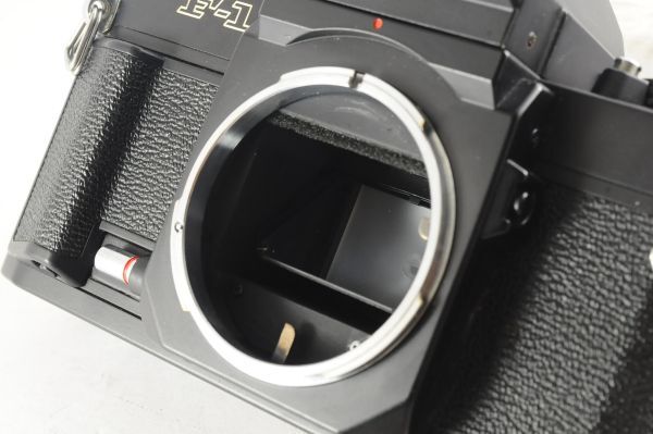 ★極上美品★CANON キヤノン NEW F-1 ボディ 清潔感溢れる綺麗な外観！クリアーな光学！0339_画像9