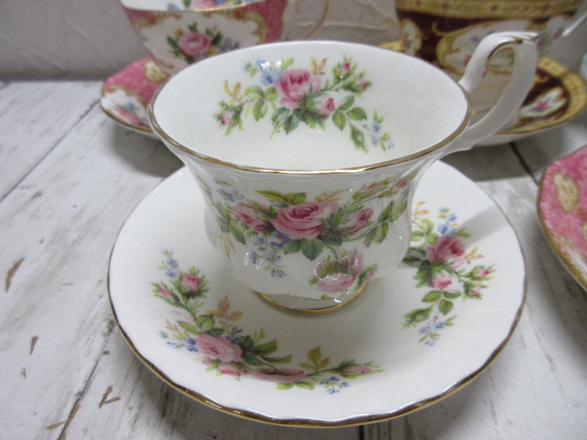 1円　ロイヤルアルバート ROYAL ALBERT　カップ＆ソーサー　５客セット　ピンク　ブルー　rose 【星見】_画像2