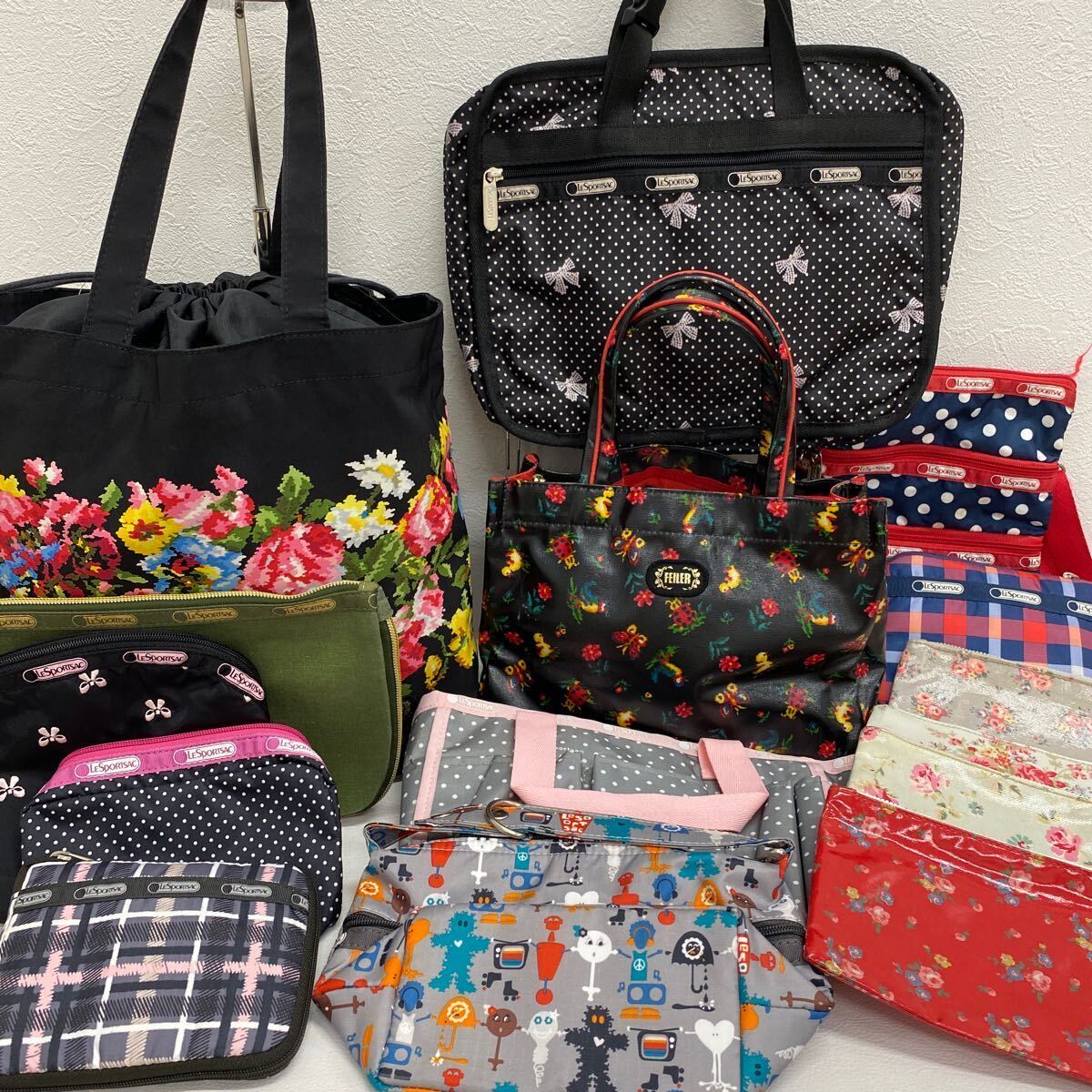 □8105【卸売】LeSportsac レスポートサック フェイラー 他 おまとめ バック ポーチ バニティ キャスキットソン エコバック他_画像1