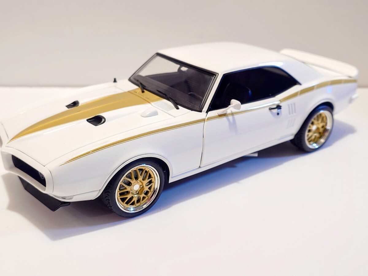 チェイス ACME 1/18 ポンティアック ファイアーバード ストリートファイター 1968 Pontiac firebird ホワイト オートアート 京商の画像1