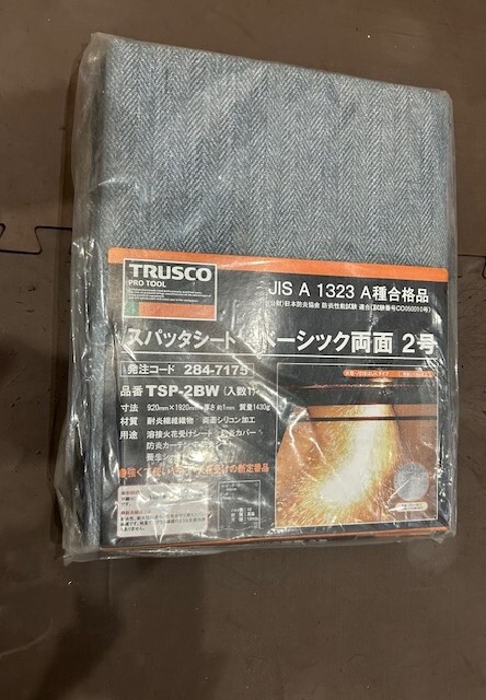 新品 TRUSCO スパッタシート ベーシック両面 2号 TSP-2BWの画像1