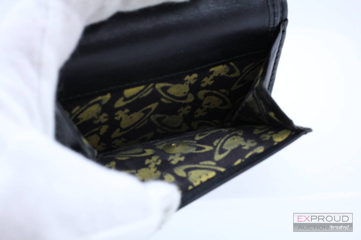 良品★Q57 Vivienne Westwood ヴィヴィアンウエストウッド 3つ折り財布 ブラック ミニ財布 小銭入れあり 約7×9.5×2.5cm 内布総柄模様_画像6