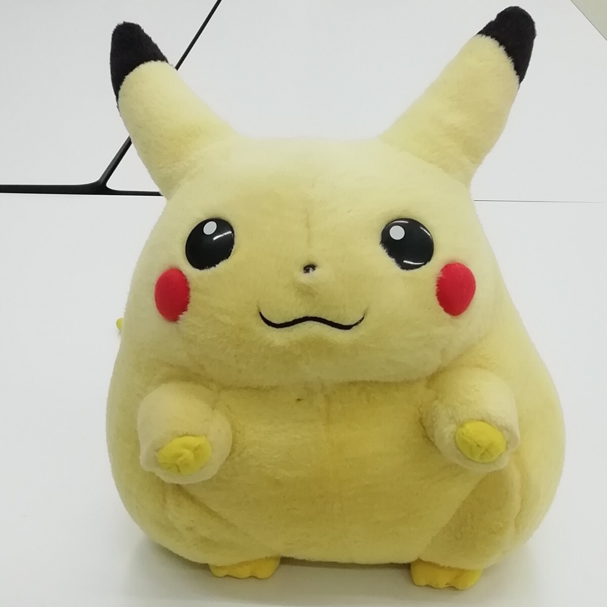  ☆TOMY トミー☆当時物ピカチュウ ぬいぐるみ初期・レア・ 等身大 ポケモン　ポケットモンスター （クリーニング済み）_画像1