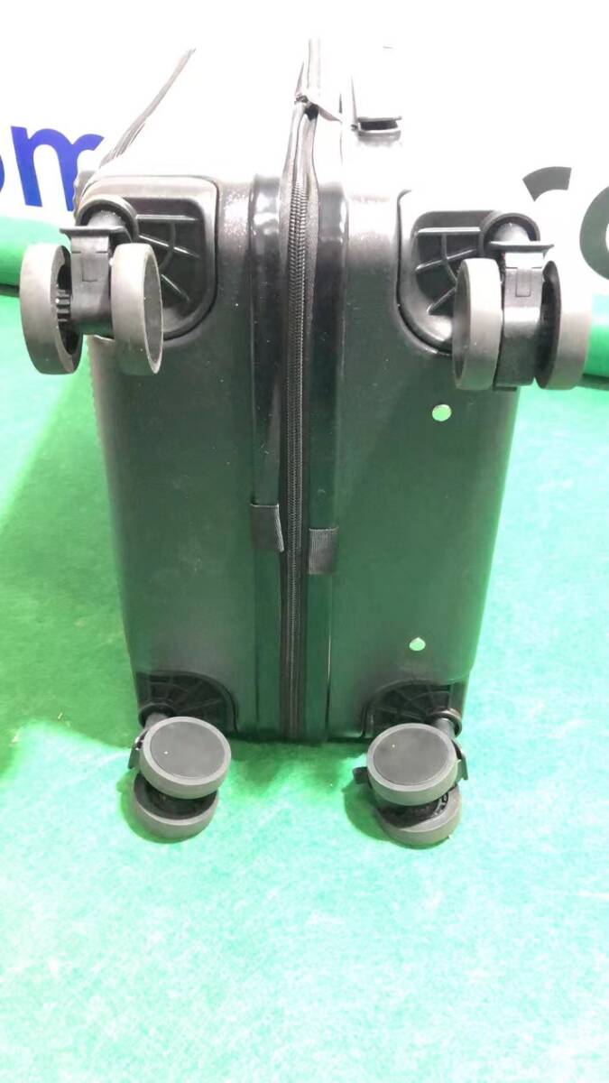 スーツケース　Mサイズ　ブラック　キャリーバック　キャリーケース　SC178-24-NEW-BK　MC1_画像4
