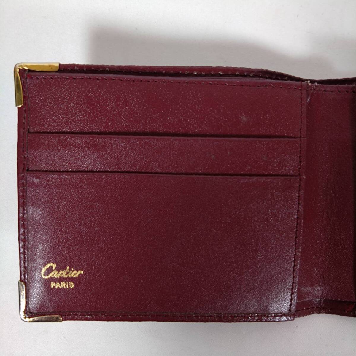 K) Cartier カルティエ 2つ折り財布 レザー ボルドー 財布 メンズ レディース 11×9㎝ C2503_画像4