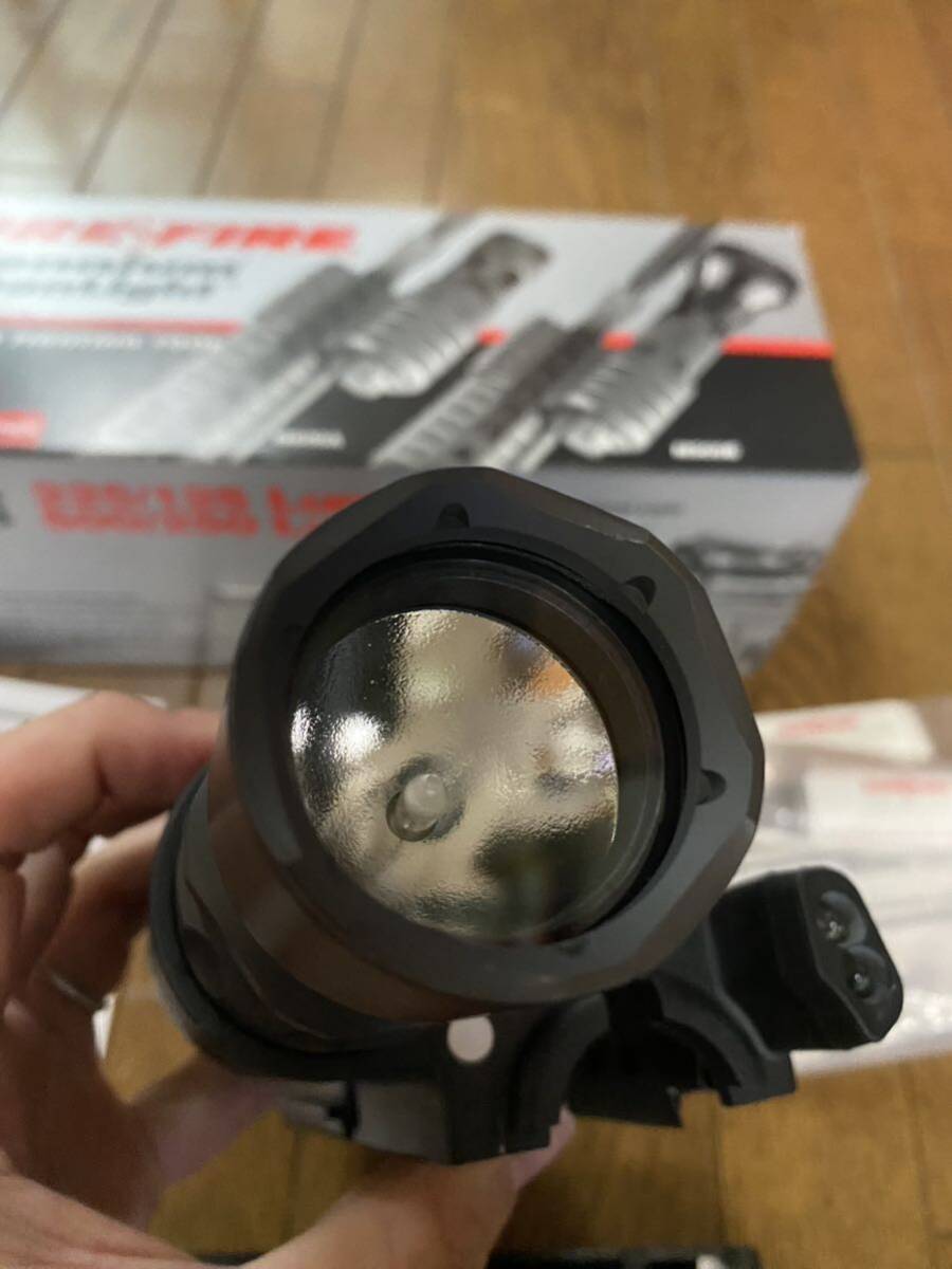 surefire M500A ハンドガード 実物の画像4