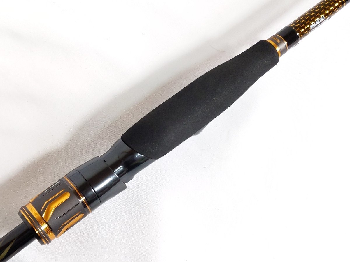 Yahoo!オークション - 【現品限り】超美品 Daiwa ダイワ 22 Yahoo!オークション - 【現品限り】超美品 Daiwa ダイワ 22