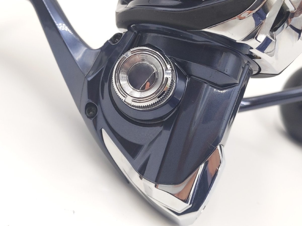 (管74698)良品 Shimano シマノ 21 ツインパワーSW 6000PG スピニングリール ジギング オフショア 青物_画像5