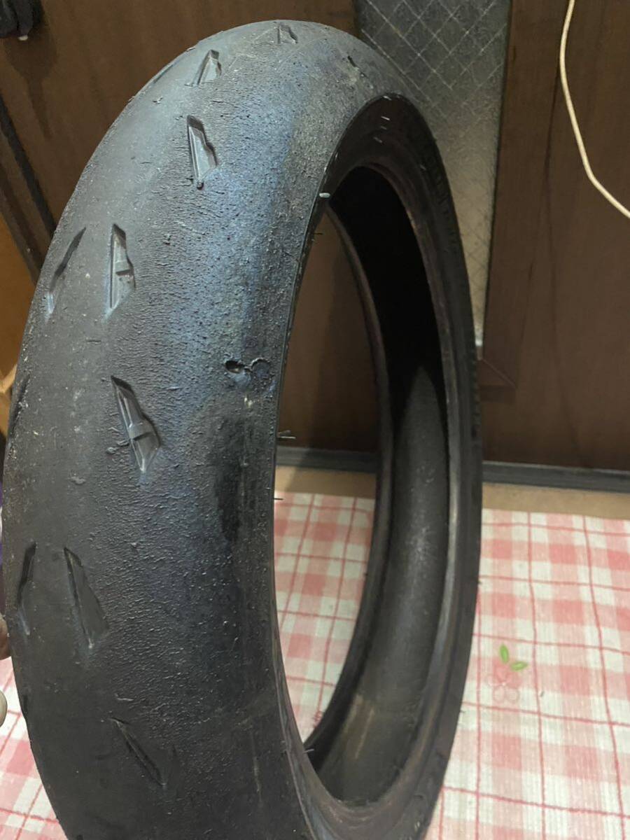 中古MCタイヤ 2023年製造 MICHELIN 2CT power CUP2 120/70ZR17 ミシュラン パワー カップ2 120 70 17 0323 K4695の画像4