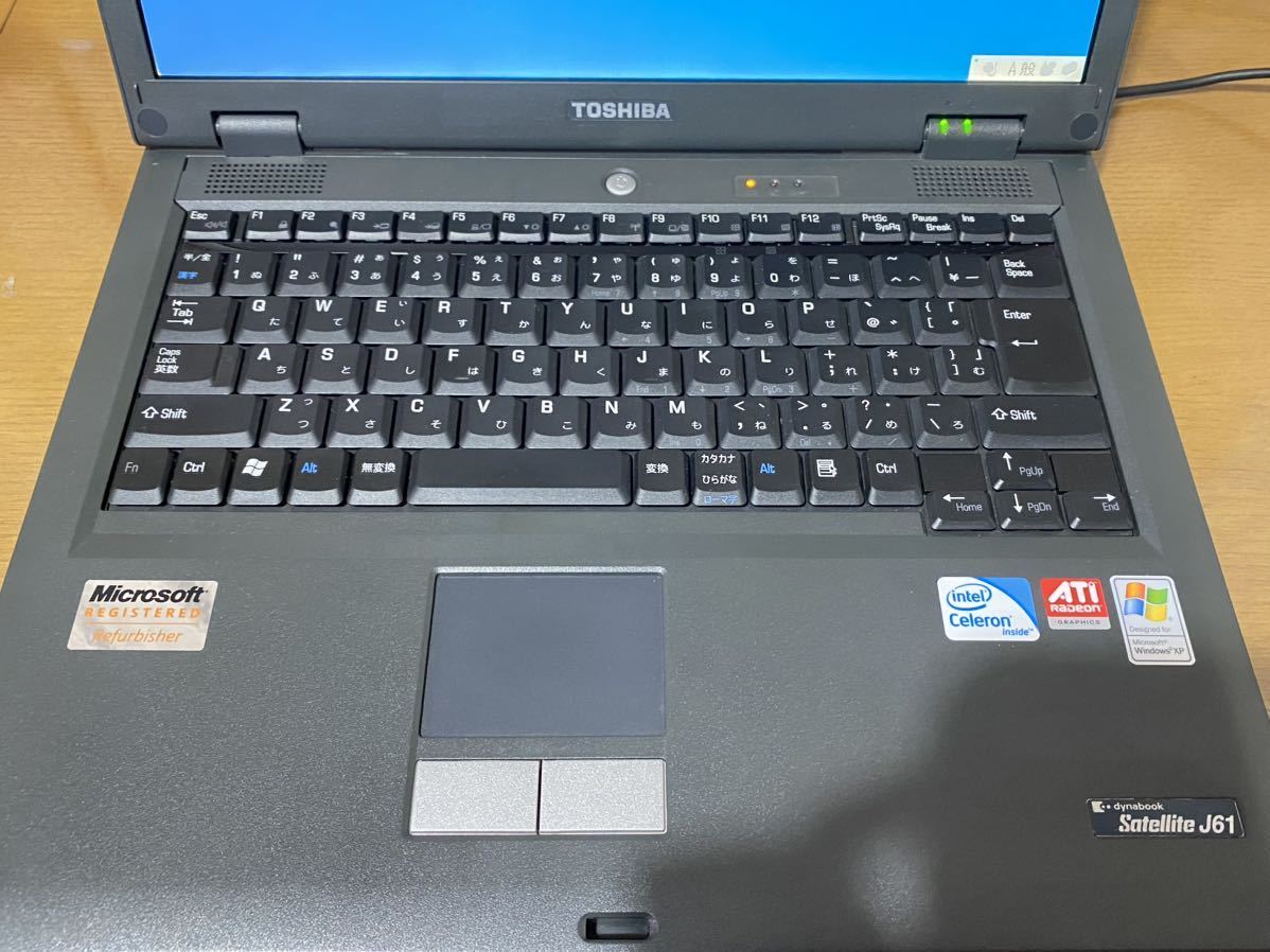 中古良品 TOSHIBA dynabook Satellite J61/62 ノートパソコン 動作確認&軽メンテナンス済 Windows XP Professional搭載 Office XP付_大きな傷等は見受けられず良好です。