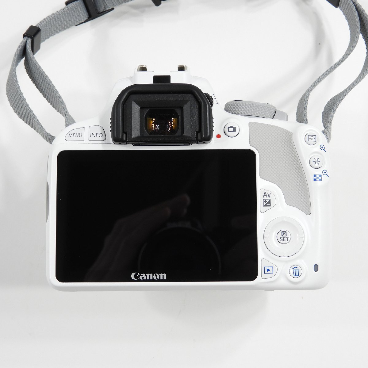 Canon キヤノン EOS Kiss X7 ジャンク #17363 キャノン デジタル一眼 カメラ ボディ 本体 レンズ セット EF-S 18-55mm 1:3.5-5.6_画像3