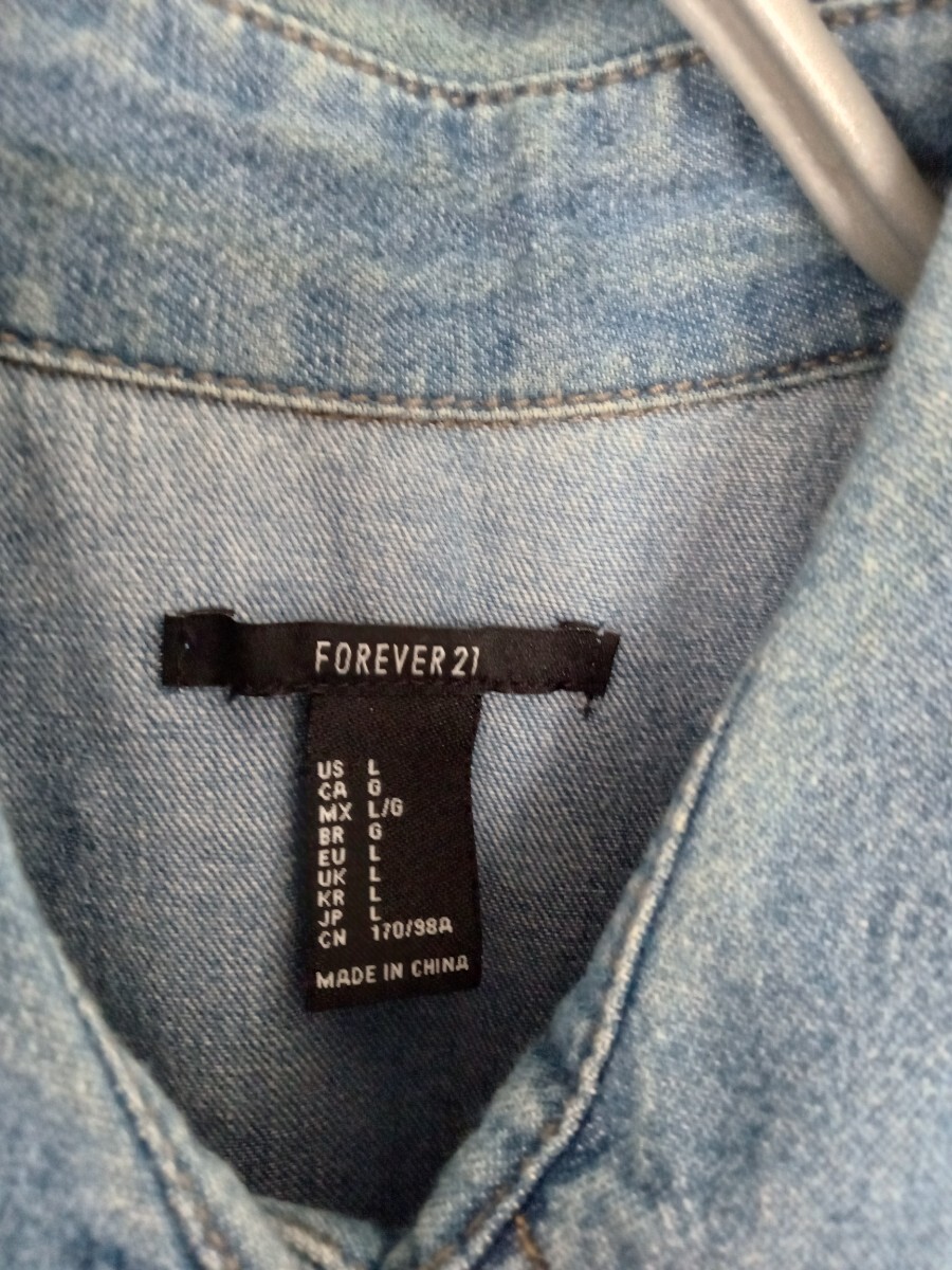 フォーエバー２１　FOREVER２１　デニムダメージシャツ_画像6