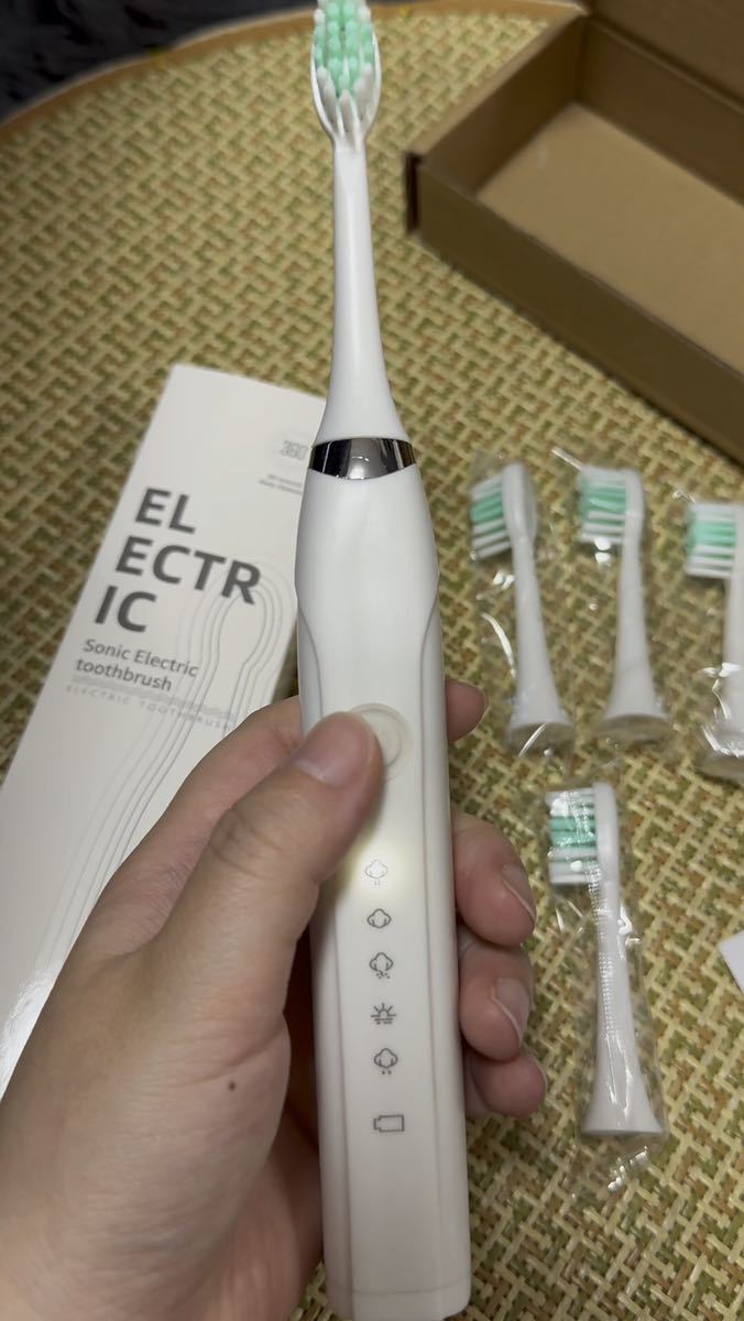 超音波電動歯ブラシ 電動歯ブラシ 替えブラシ4本 USB充電 防水　5つモード_画像9