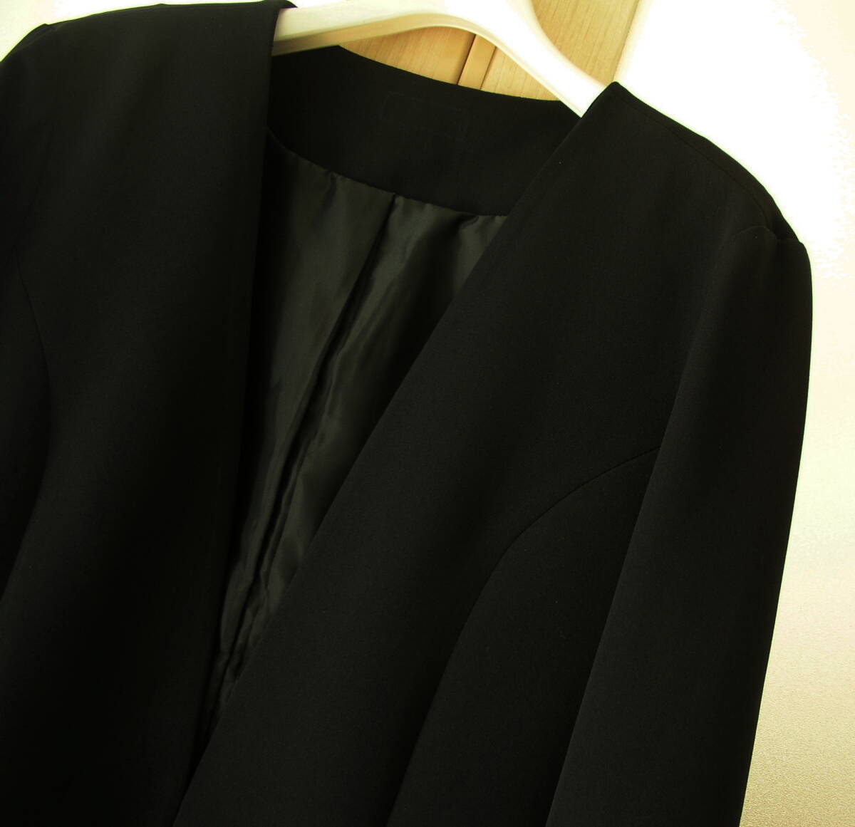  large size 4L# simple . beautiful line no color jacket * black plain 