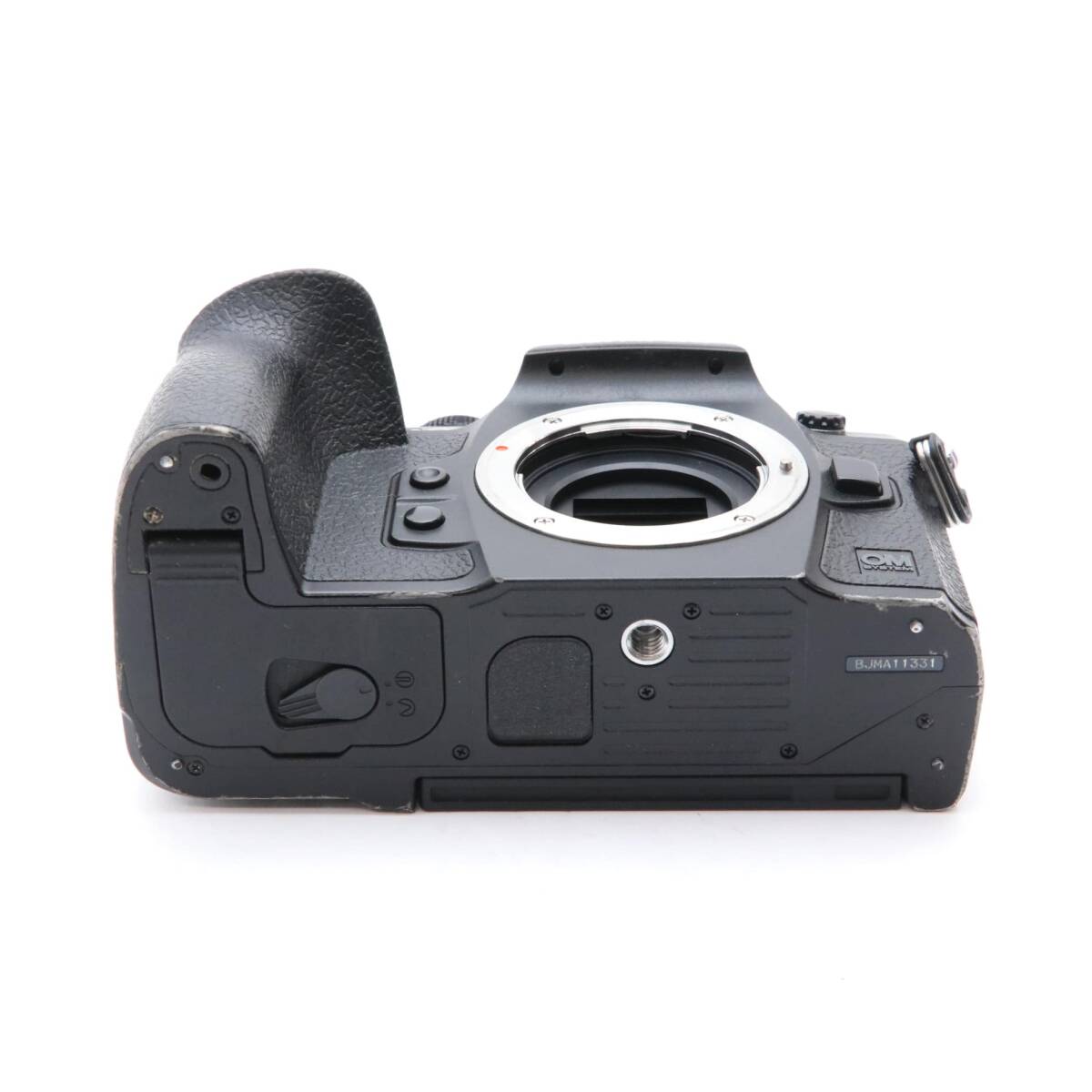 b1041【良品】 OM SYSTEM(オーエムシステム) OM-1 ボディ b1041【良品】 OM SYSTEM(オーエムシステム) OM-1 ボディ