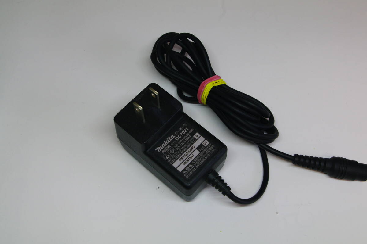 makita/ Makita AC adaptor DC7021 7.2V 360mA #JHC2