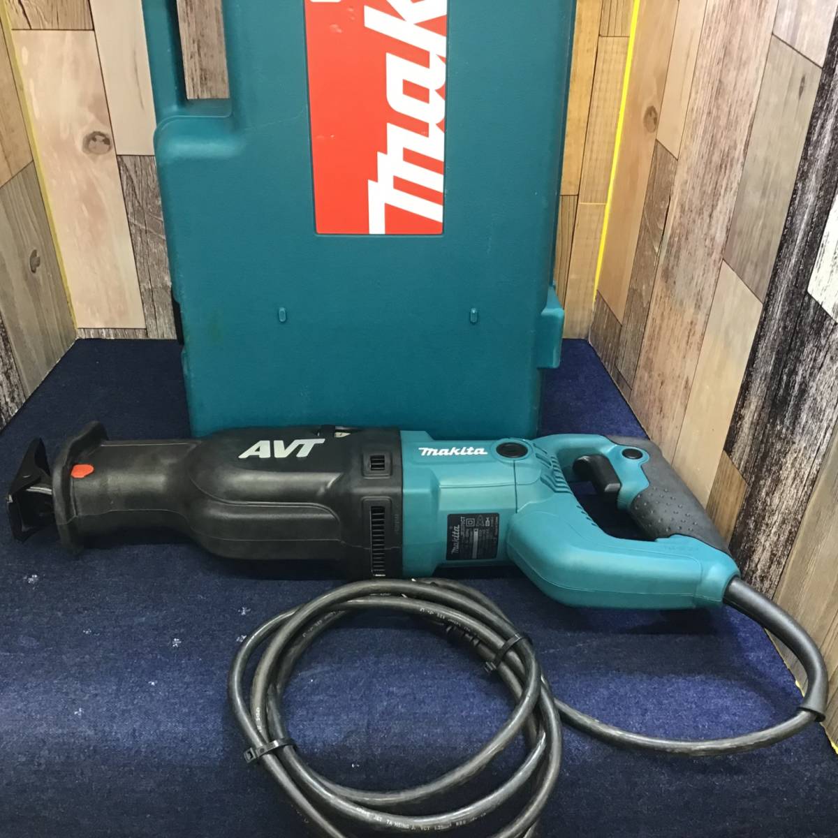 【中古品】★マキタ(makita) レシプロソー JR3070CT≪送料無料≫_画像1