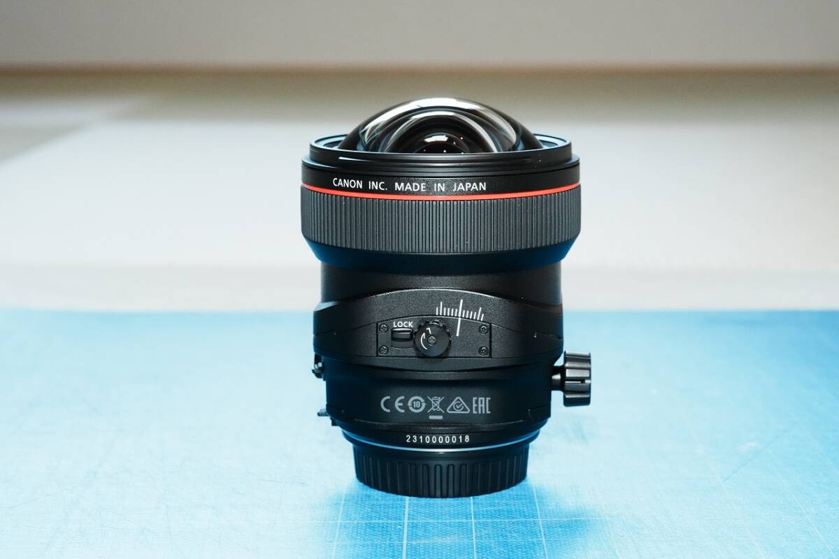 極美品 Canon TS-E 17mm F4L シフトレンズの画像5