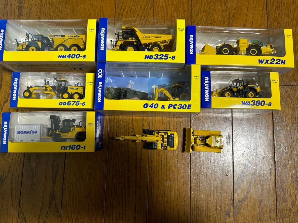 小松製作所KOMATSU オリジナルミニチュア 株主優待 ミニカー 小松製作所 コマツオリジナルミニチュア ショベルカー トラック　ダンプカー　_画像1