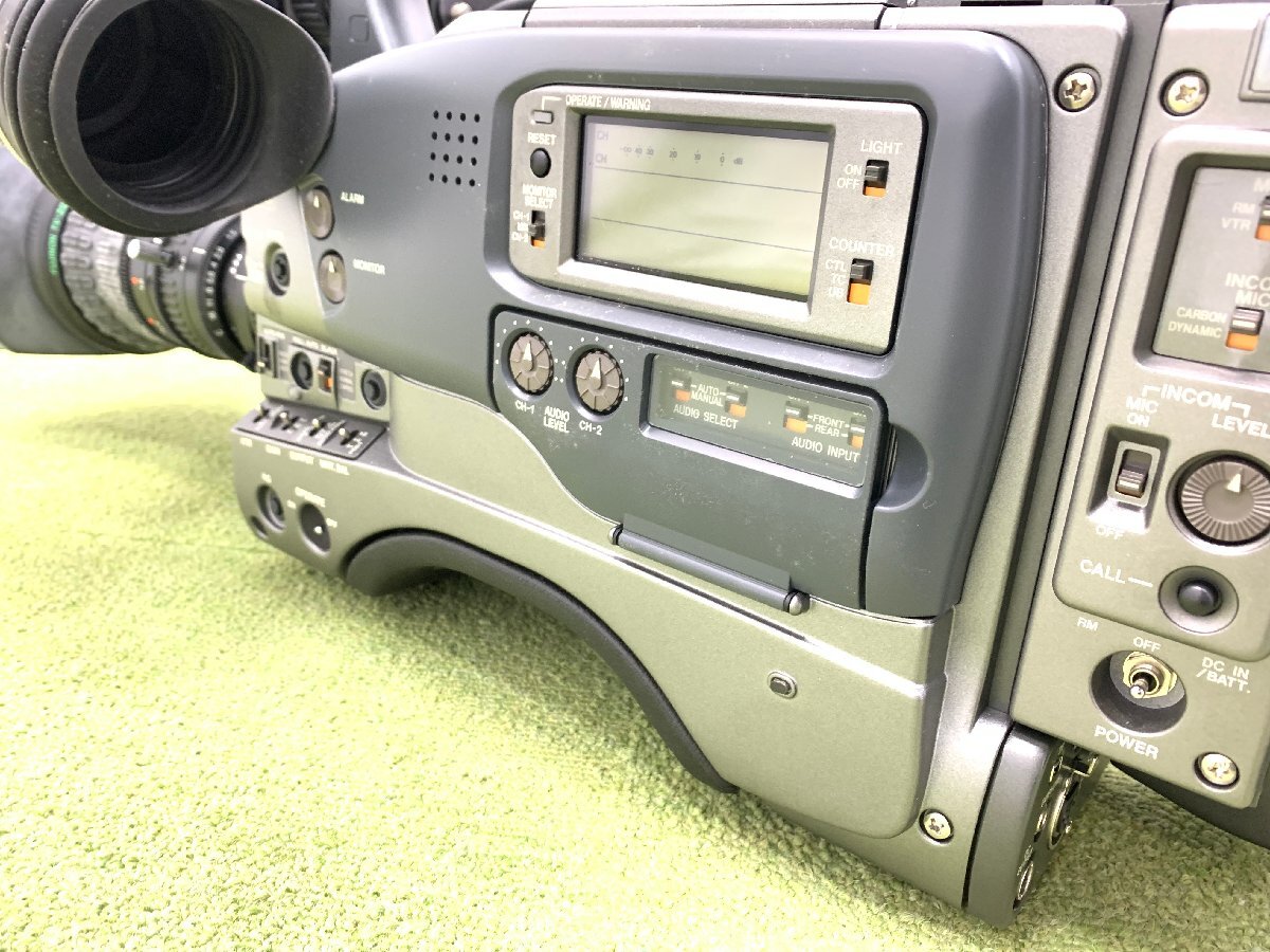 JVC Victor ビクター DVカメラレコーダー ビデオカメラ スタジオ対応 フルオートシューティング GY-DV550 ジャンク 1円～　02223N_画像6